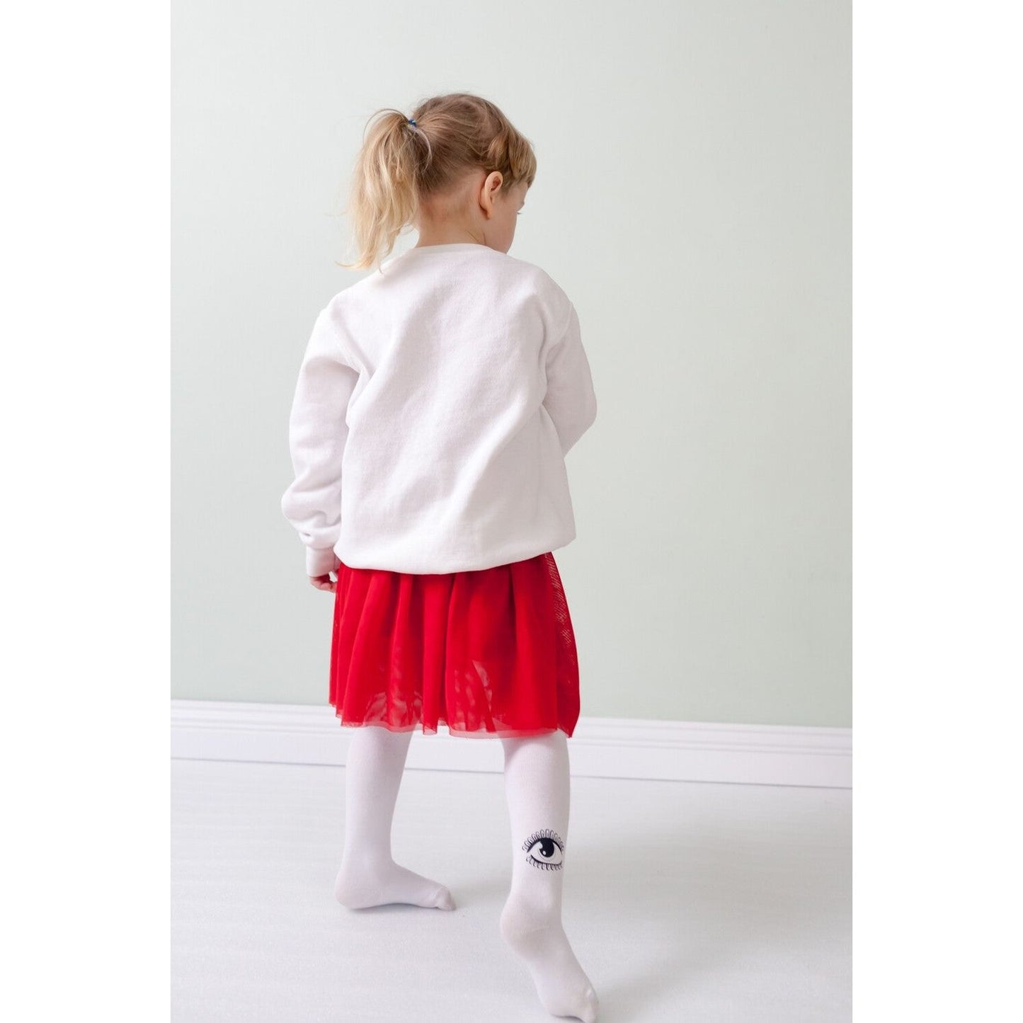 Pėdkelnės su akytėmis