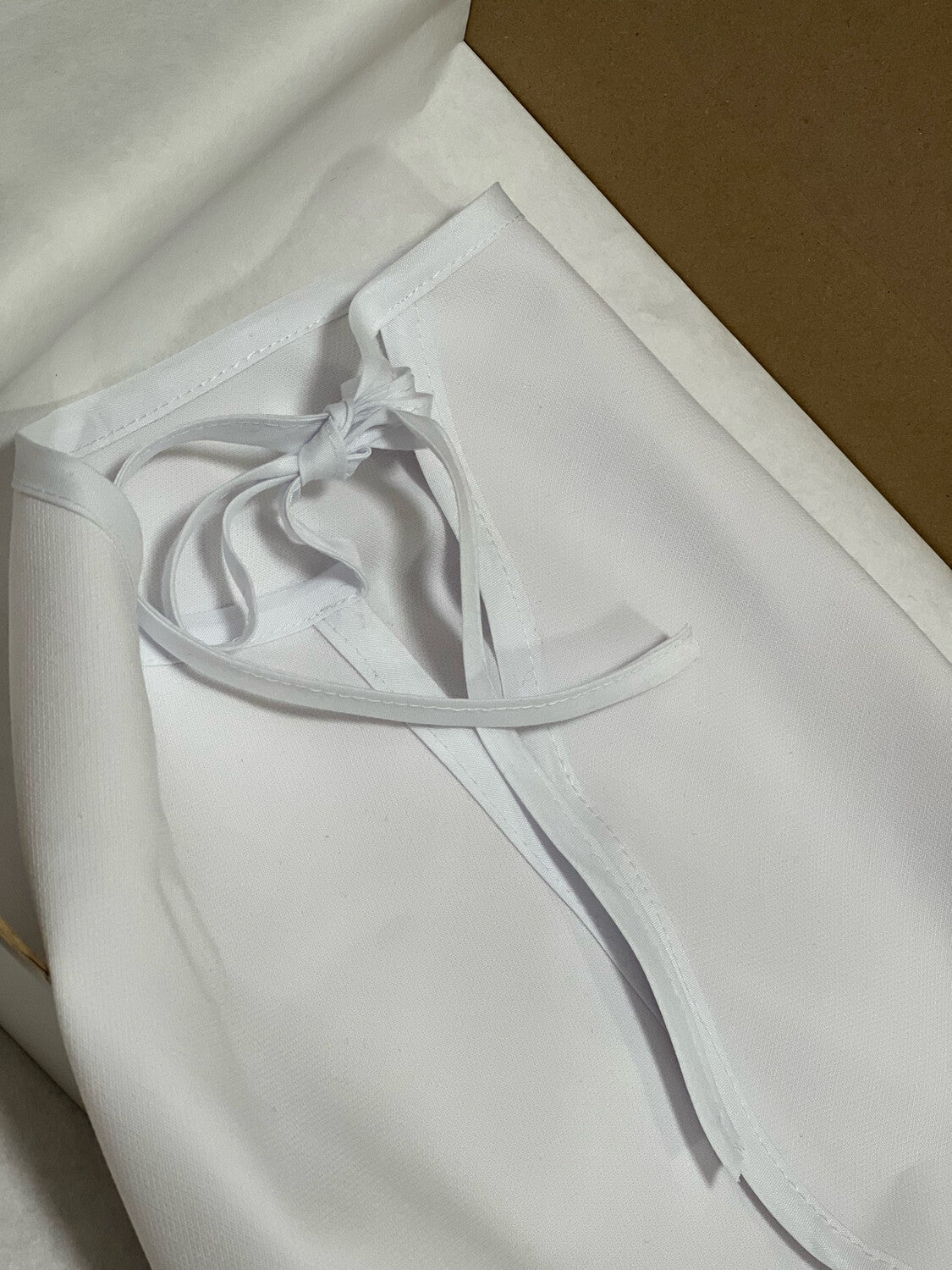 Minimalistinė skraistė Krikštynoms