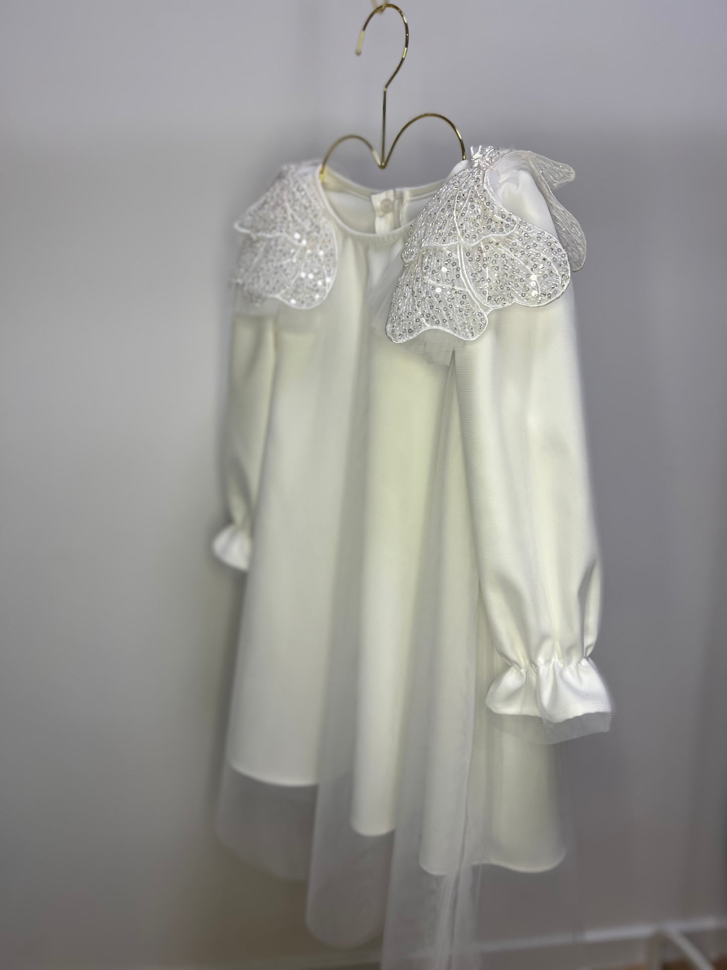 Mergaitiška suknelė - Balti sparniukai