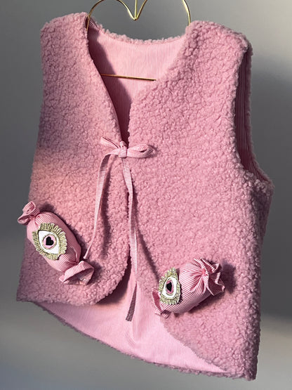 Rožinė liemenė - Saldainis