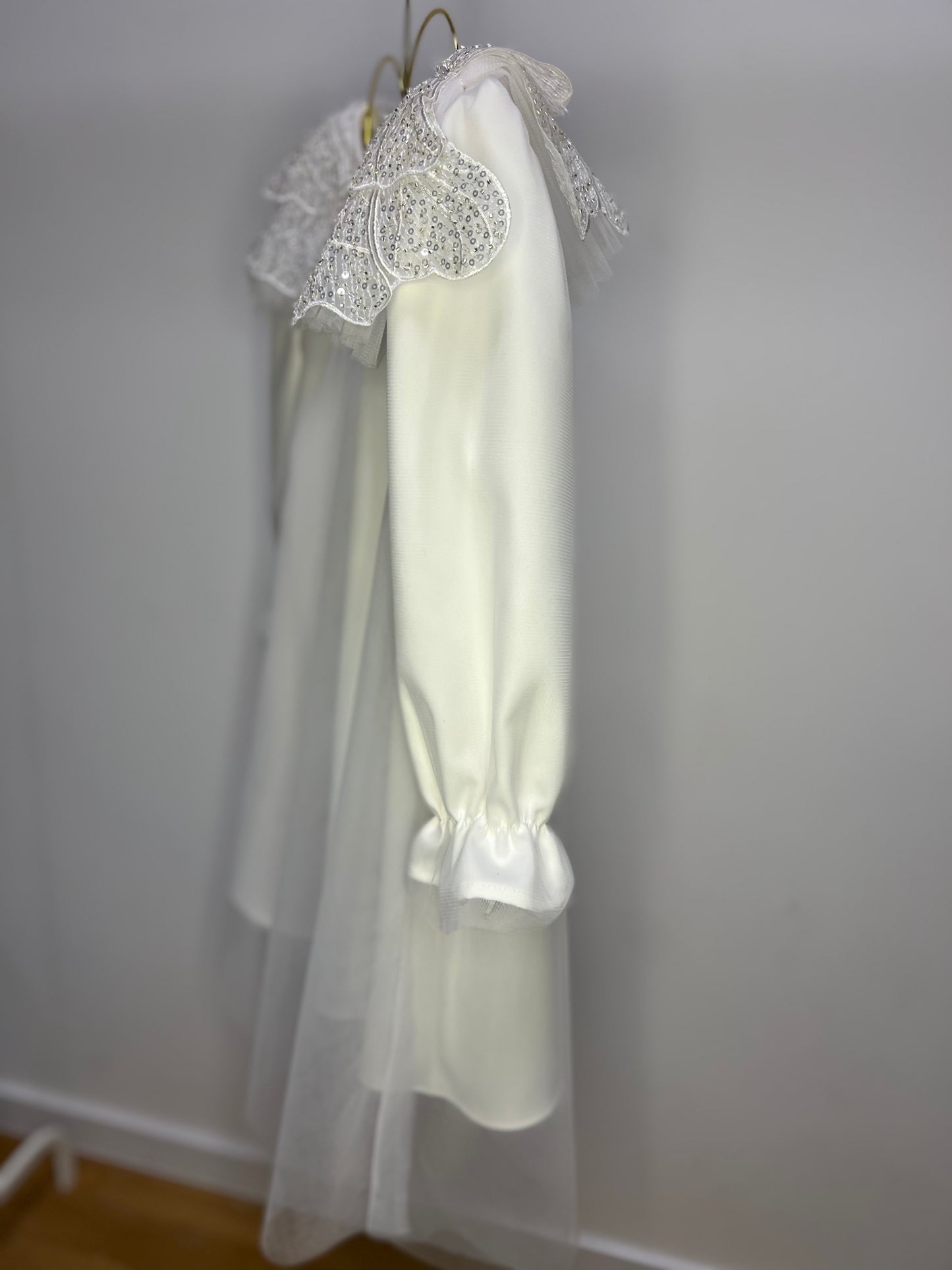 Mergaitiška suknelė - Balti sparniukai